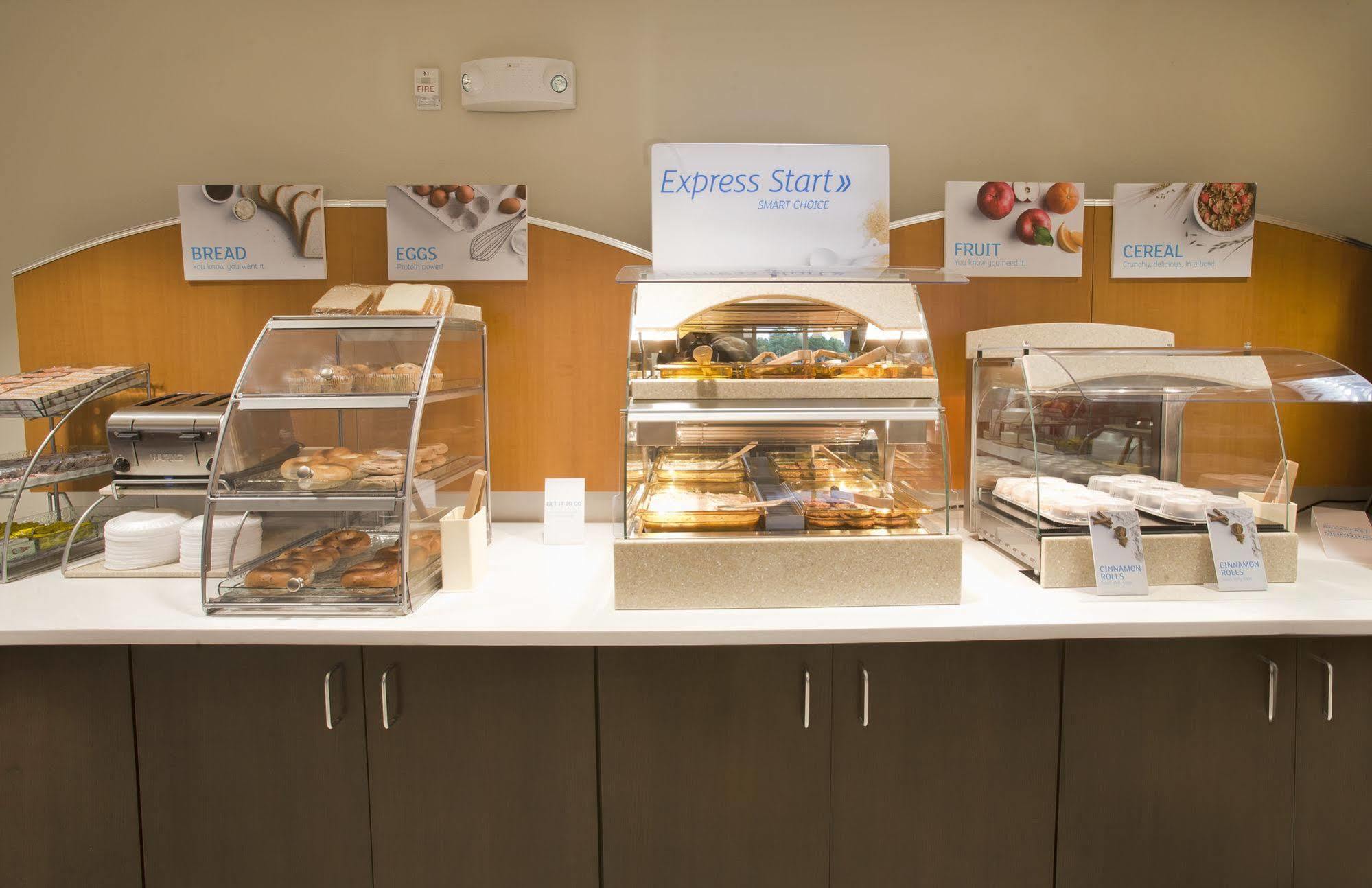 Holiday Inn Express Hotel & Suites Hot Springs By Ihg Zewnętrze zdjęcie