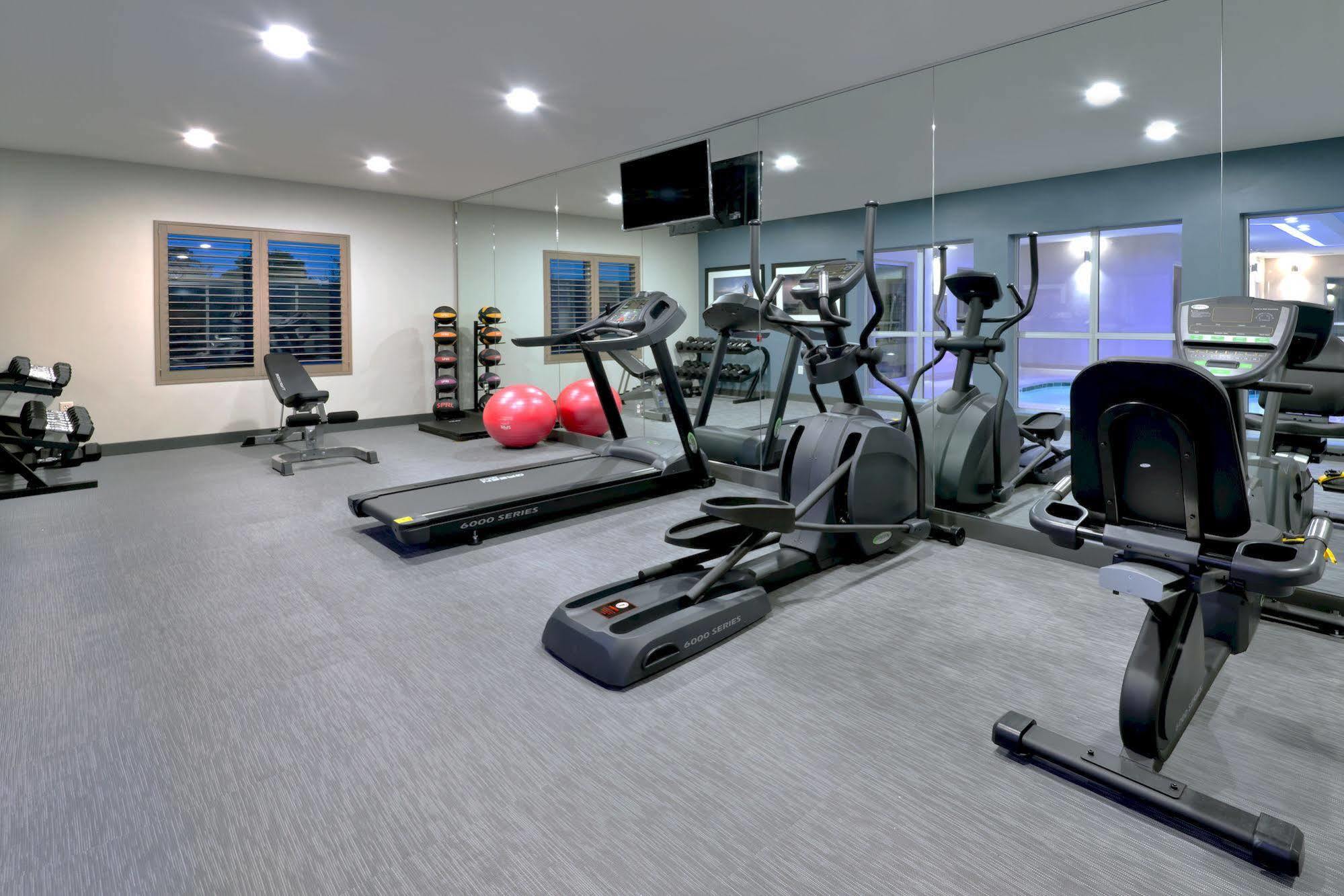 Holiday Inn Express Hotel & Suites Hot Springs By Ihg Zewnętrze zdjęcie